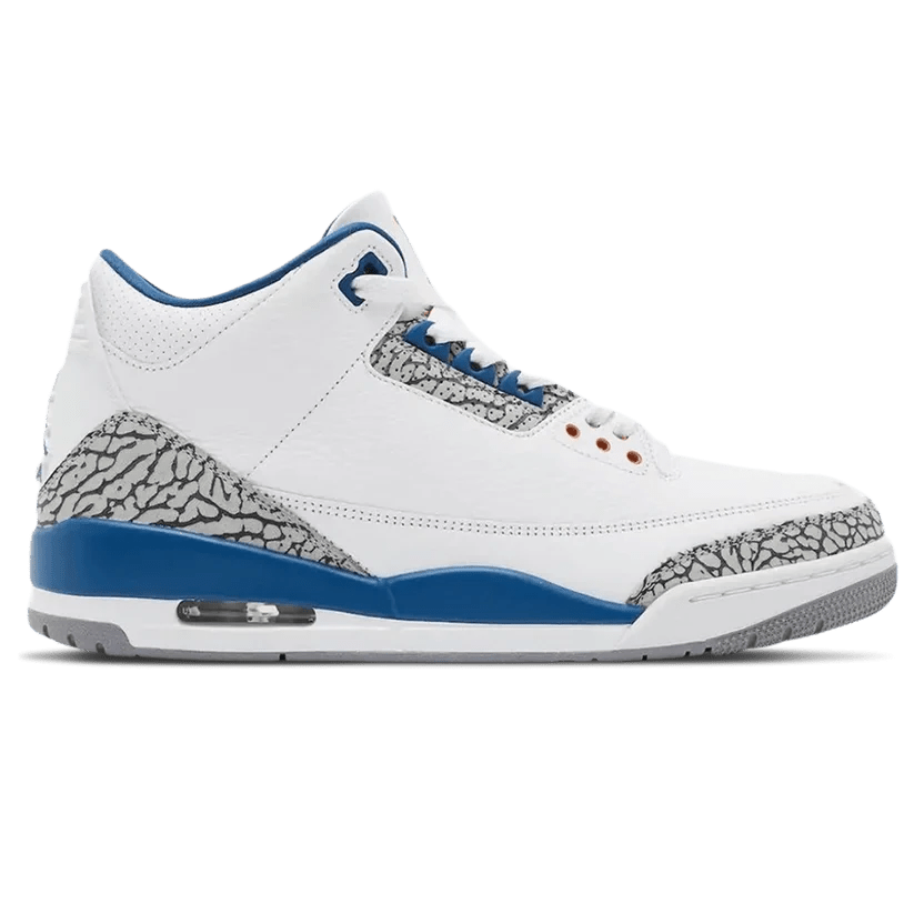 Air jordan store 3 retro unc