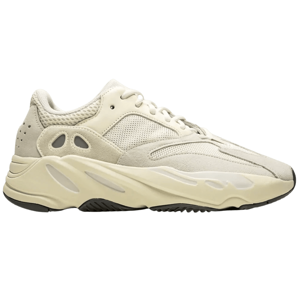 Yeezy 700 hotsell analog fake