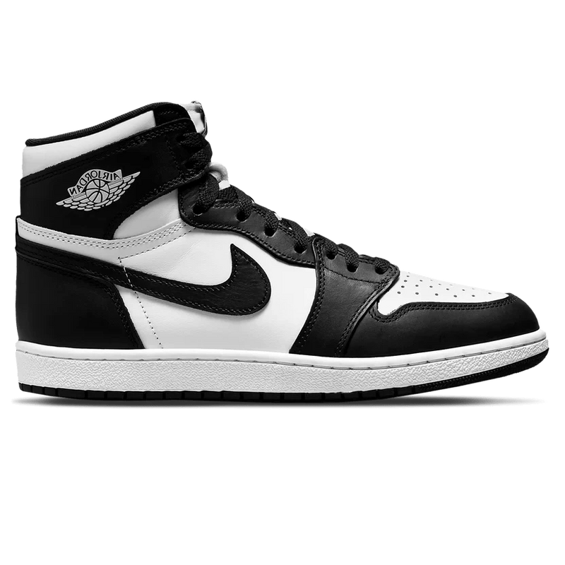 Jordan 1 retro high black best sale and white