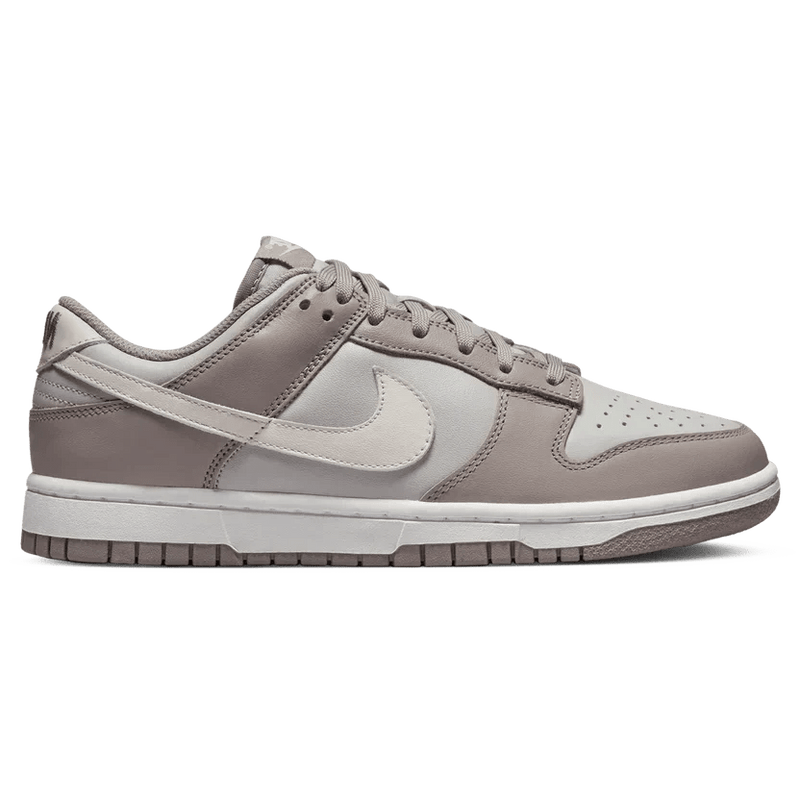 Nike Dunk Low Wmns 'Moon Fossil' - OUTLET