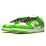Supreme X Nike Dunk Low OG SB QS 'Mean Green'